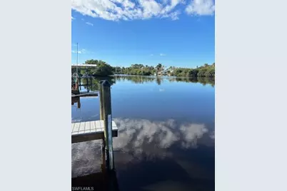 208 Sun Cir, Fort Myers, FL 33905 - Photo 5