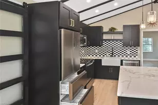 1922 Flamingo Dr, North Fort Myers, FL 33917 - Photo 19