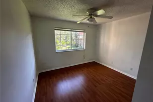 1270 Wildwood Lakes Blvd, Naples, FL 34104 - Photo 13