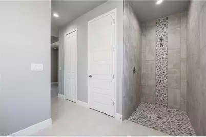 5028 N Peachtree Cir, Labelle, FL 33935 - Photo 25