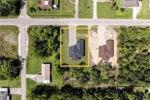 702 Richmond Ave N, Lehigh Acres, FL 33972 - Photo 5