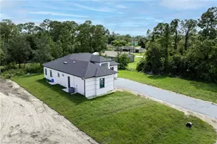702 Richmond Ave N, Lehigh Acres, FL 33972 - Photo 3