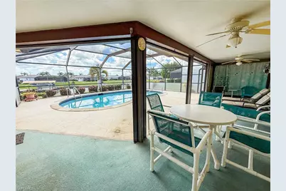 1136 SE 32nd St, Cape Coral, FL 33904 - Photo 11