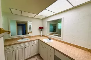 1136 SE 32nd St, Cape Coral, FL 33904 - Photo 9