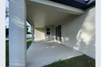 3716 SW Santa Barbara Pl, Cape Coral, FL 33914 - Photo 5