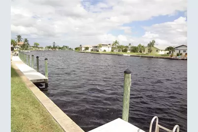 4411 Country Club Blvd #A1, Cape Coral, FL 33904 - Photo 3