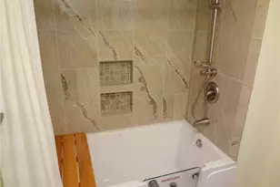 4411 Country Club Blvd, Cape Coral, FL 33904 - Photo 23