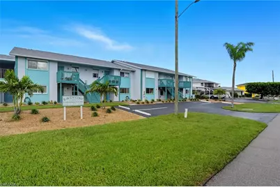 1005 SE 40th St #4, Cape Coral, FL 33904 - Photo 1