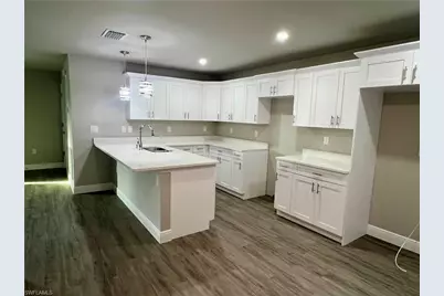 2905 38th St W, Lehigh Acres, FL 33971 - Photo 7