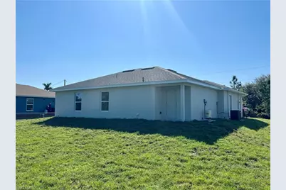 2905 38th St W, Lehigh Acres, FL 33971 - Photo 19