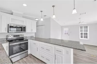17142 Casselberry Ln, Fort Myers, FL 33967 - Photo 5