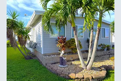 5508 Ben Franklin Ln, North Fort Myers, FL 33917 - Photo 3