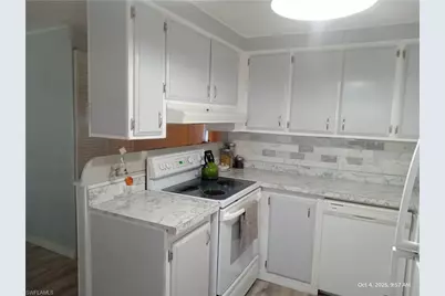 2776 Breezewood Dr, North Fort Myers, FL 33917 - Photo 19