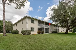 210 Timber Lake Cir, Naples, FL 34104 - Photo 21