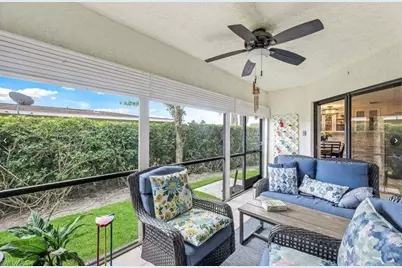 1914 SE 40th Ter #105, Cape Coral, FL 33904 - Photo 5