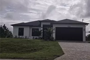 1022 Candlelight Dr, Lehigh Acres, FL 33974 - Photo 33