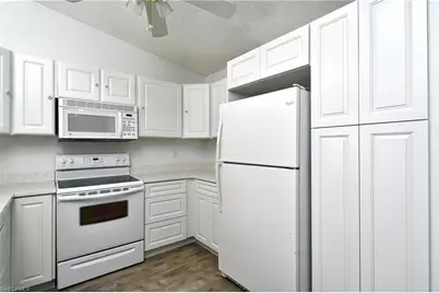 17502 Island Inlet Ct, Fort Myers, FL 33908 - Photo 9