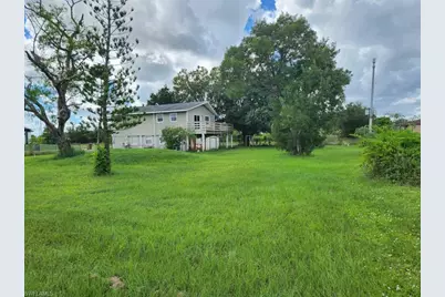 3218 24th St SW, Lehigh Acres, FL 33976 - Photo 31