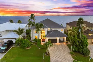 2418 SE 28th St, Cape Coral, FL 33904 - Photo 13