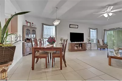 10452 Canal Brook Ln, Lehigh Acres, FL 33936 - Photo 7