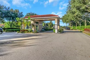 10452 Canal Brook Ln, Lehigh Acres, FL 33936 - Photo 29