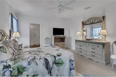 10452 Canal Brook Ln, Lehigh Acres, FL 33936 - Photo 15