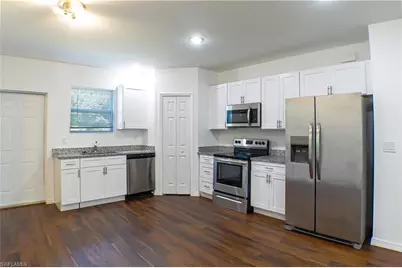 3309 Armstrong Ct, Fort Myers, FL 33916 - Photo 3