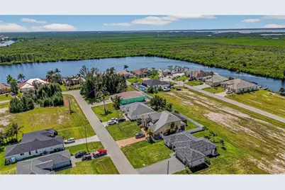 2716 NW 45th Pl, Cape Coral, FL 33993 - Photo 29