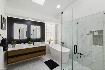 6785 Berwick Pl, Naples, FL 34104 - Photo 27