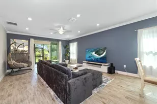 8753 Cascade Price Cir, North Fort Myers, FL 33917 - Photo 3