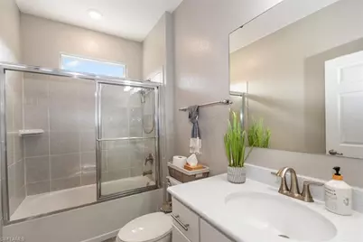 8753 Cascade Price Cir, North Fort Myers, FL 33917 - Photo 25