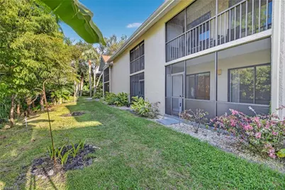 9635 Eaton Gardens Ln #104, Fort Myers, FL 33919 - Photo 21