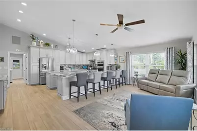 1203 N Brandywine Cir, Fort Myers, FL 33919 - Photo 27