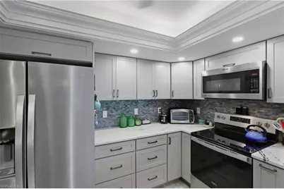 5205 York Ct, Cape Coral, FL 33904 - Photo 13