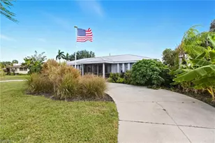5205 York Ct, Cape Coral, FL 33904 - Photo 7