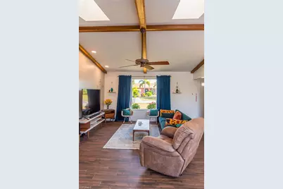 234 NE 10th Pl, Cape Coral, FL 33909 - Photo 9