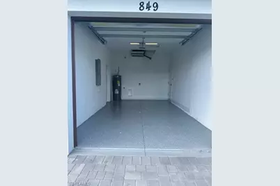 849 Wolverine St E, Lehigh Acres, FL 33974 - Photo 9