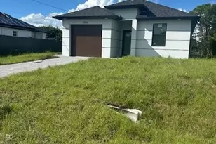 849 Wolverine St E, Lehigh Acres, FL 33974 - Photo 1