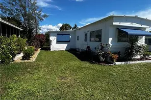 26186 Princess Ln, Bonita Springs, FL 34135 - Photo 3