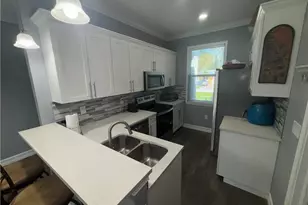 20 Roanoke Dr, Fort Myers, FL 33905 - Photo 5