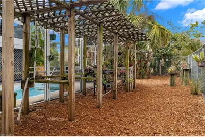 1625 Serenity Ln, Sanibel, FL 33957 - Photo 5