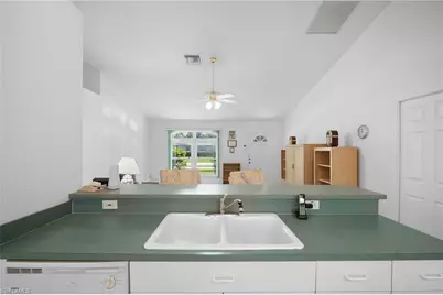 2932 Holly Rd, Fort Myers, FL 33901 - Photo 17