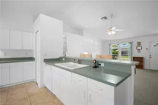 2932 Holly Rd, Fort Myers, FL 33901 - Photo 19