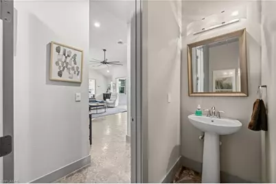 528 SE 14th Ter, Cape Coral, FL 33990 - Photo 27