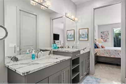 528 SE 14th Ter, Cape Coral, FL 33990 - Photo 23