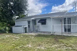 121 Andros St, Lehigh Acres, FL 33936 - Photo 5