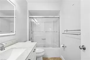 1911 SE 40th Terrace, Cape Coral, FL 33904 - Photo 25