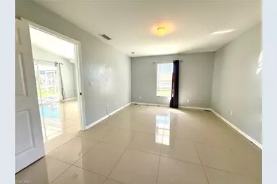 2911 40th St SW, Lehigh Acres, FL 33976 - Photo 11