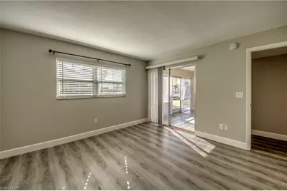 2526 SE 16th Pl #108, Cape Coral, FL 33904 - Photo 23