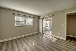 2526 SE 16th Pl, Cape Coral, FL 33904 - Photo 23